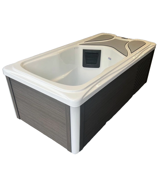 A rectangular cold plunge displayed on a white background. 

Remora premium ice bath - with integrated heat pump, facilitating temperatures from 5c to 40c.

